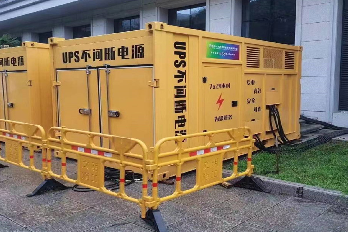库车发电机租赁施工现场